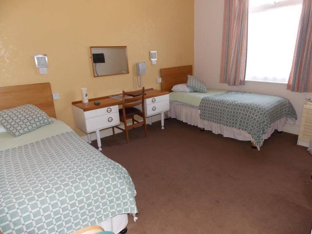 Pinegrove Hotel Carlisle  Exteriör bild